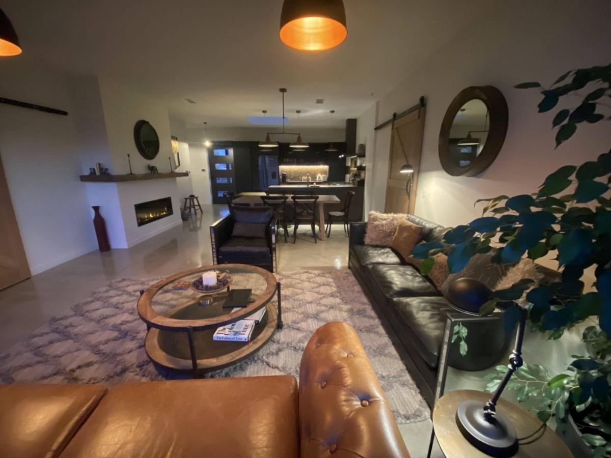 Black Stilt Retreat, Stunning Luxury Property Twizel Eksteriør bilde